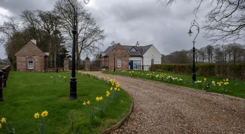 The Gatelodge - Image 1
