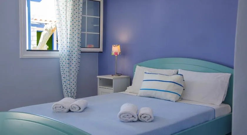 Vikentios Rooms - Image 1
