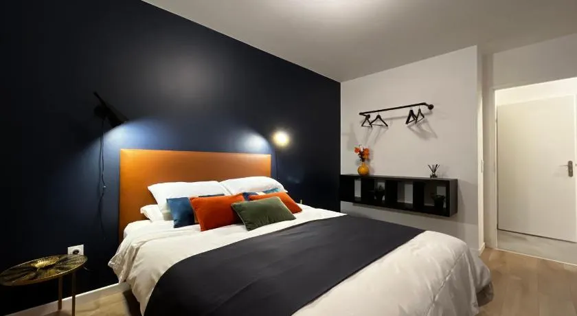 Dream Suite Signature Family - Image 1