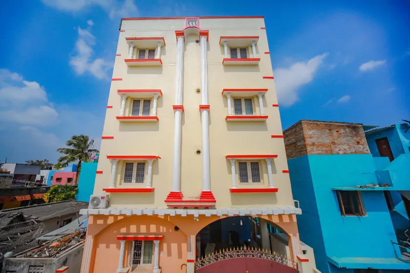 OYO Home 80158 Mts Guest House - Image 1
