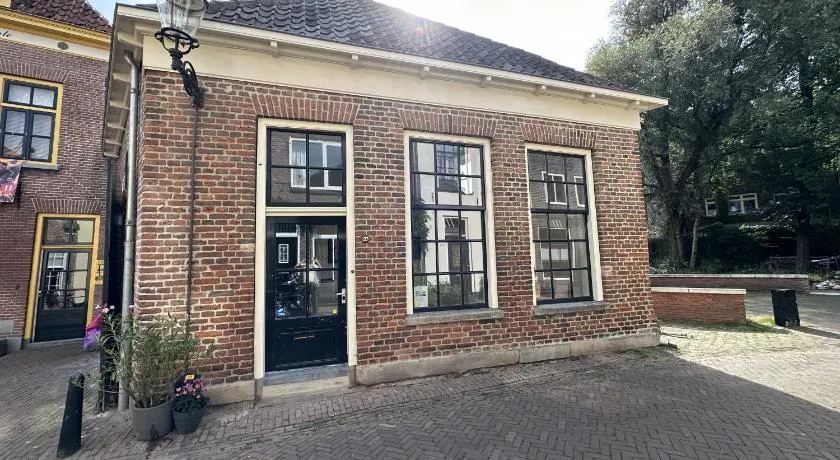 Luxe Loft in Historisch Pand in Walstraat Deventer - Image 1
