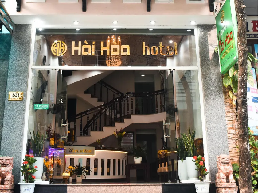 Hue Harmony Hotel - Image 1