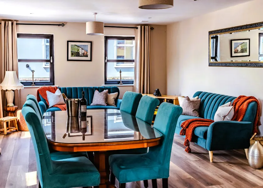 The Suite at O'Shea's - Image 1