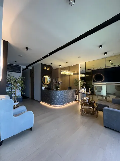 SWM Hotel - Image 1