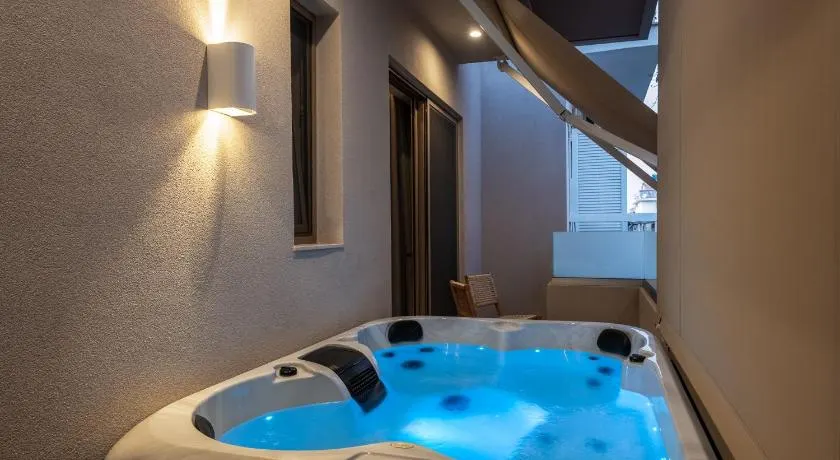 Devina Residence 2026 , Luxury City Jacuzzi Apartment - Image 1