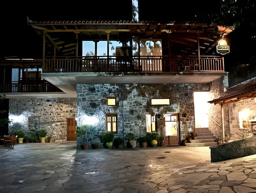 Hotel Semeli - Image 1