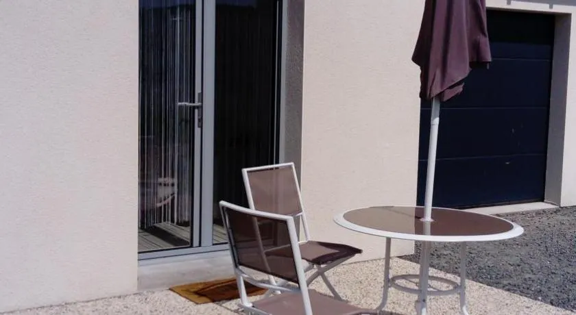 Chez Elisa - Image 1
