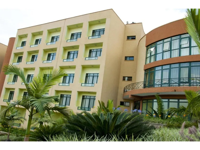 Gorillas Golf Hotel - Image 1