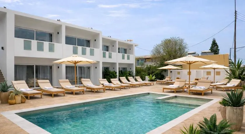 Sinati Luxury Studios Laganas Zakynthos - Image 1