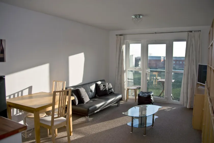 Manchester University - Image 1