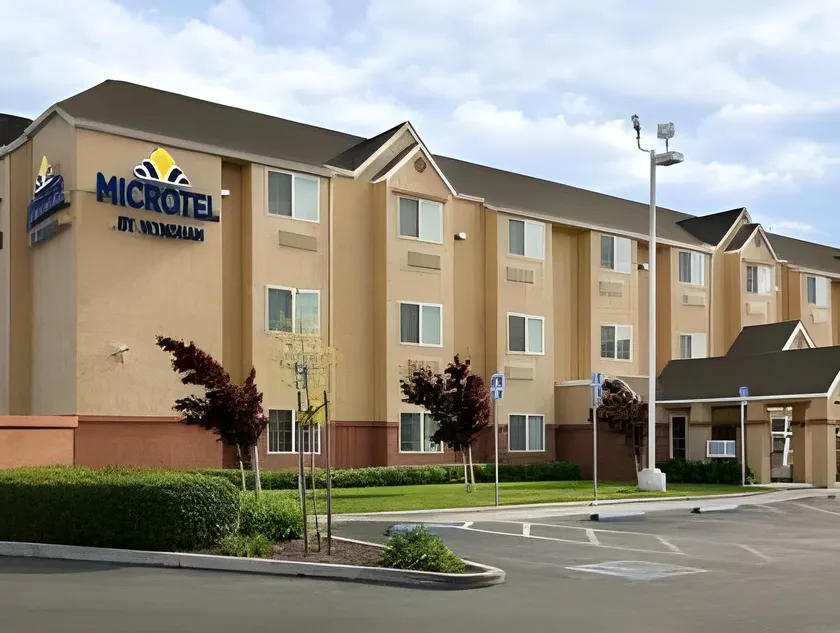 Microtel Inn & Suites Lodi - Image 1