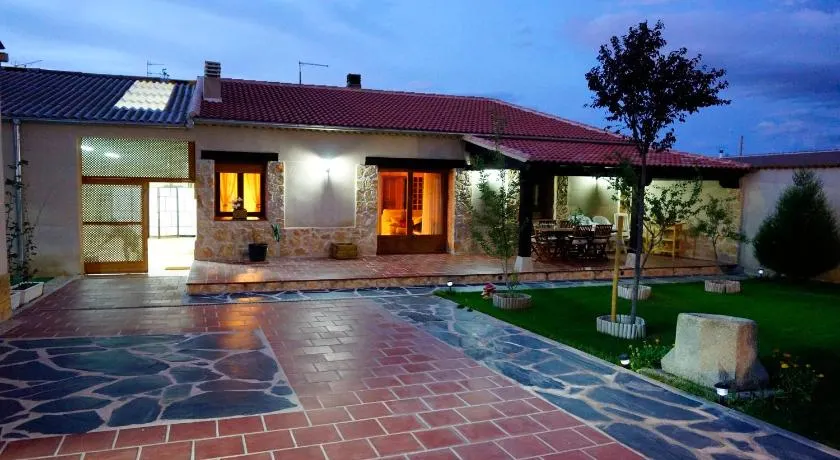 Casa Rural La Cija del Abuelo a 1 hora de Madrid - Image 1