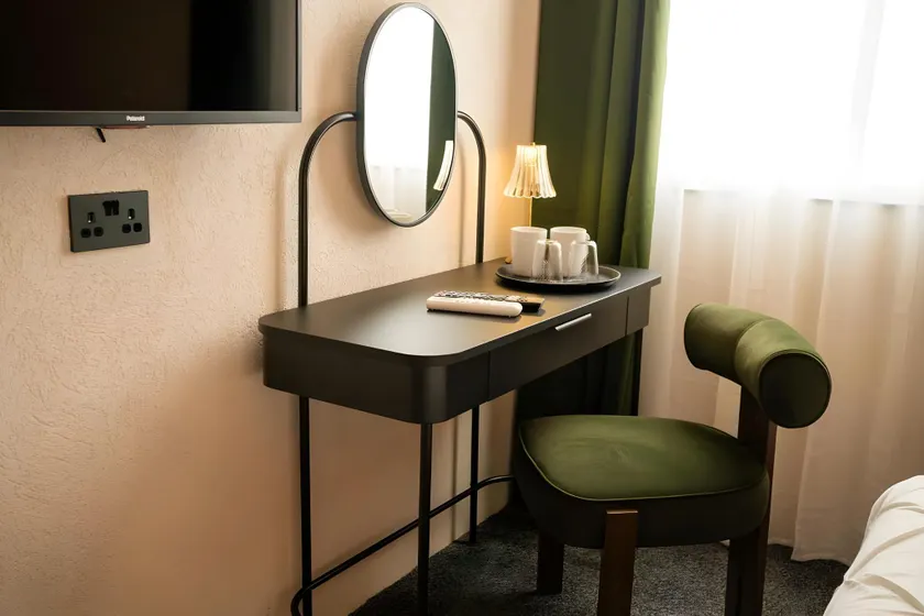 Roza Hotel - Image 1