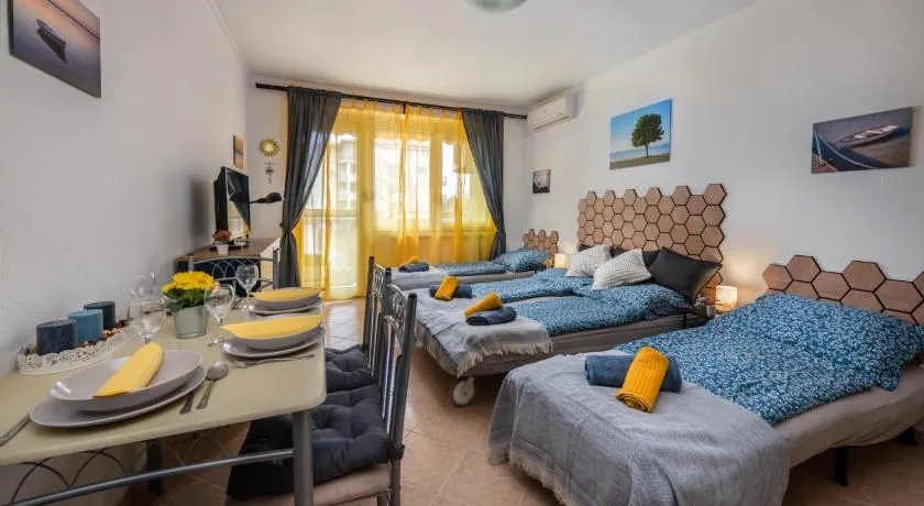 Elefteria Apartman - Image 1