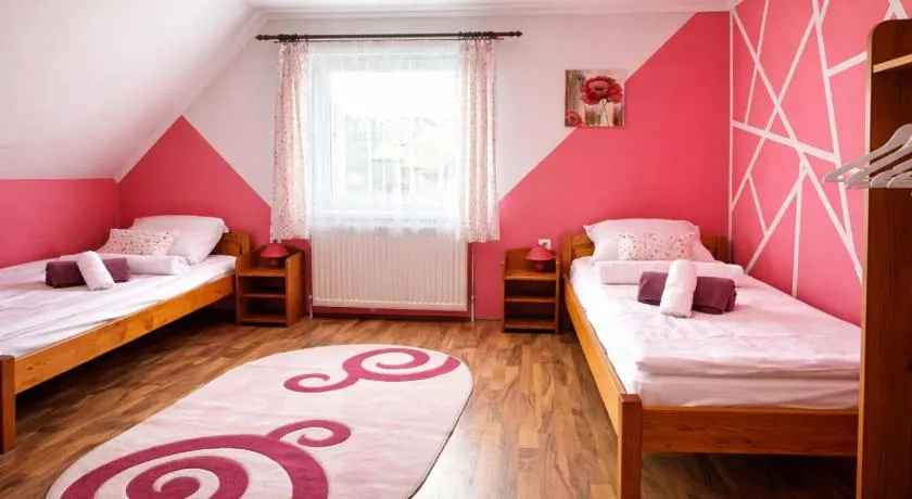Borsika Guest House - Image 1