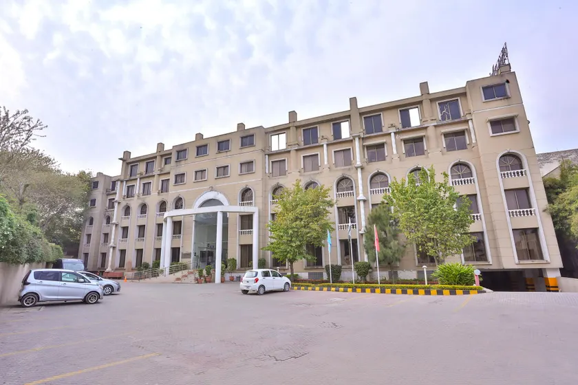 Avari Xpress, Islamabad - Image 1