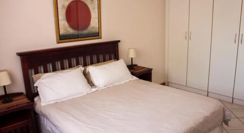 Apartment at 34 Columbine Avenue - Image 1