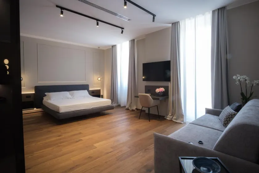 PALAZZO DANISI ROOMS&SUITES - Image 1