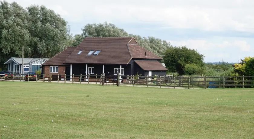 Footpath Cottages - Image 1