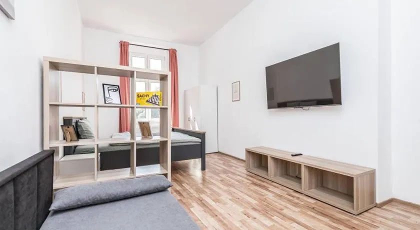 Elegance Apartments - Image 1