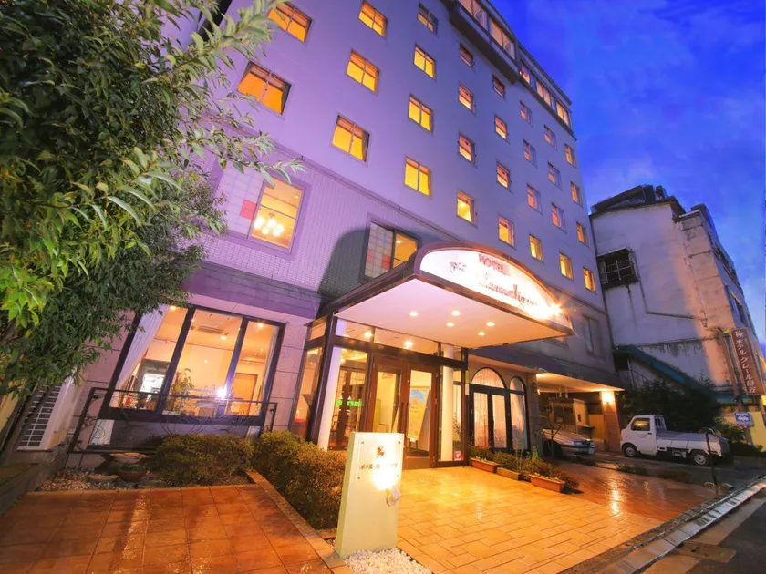 Hotel Claire Higasa - Image 1