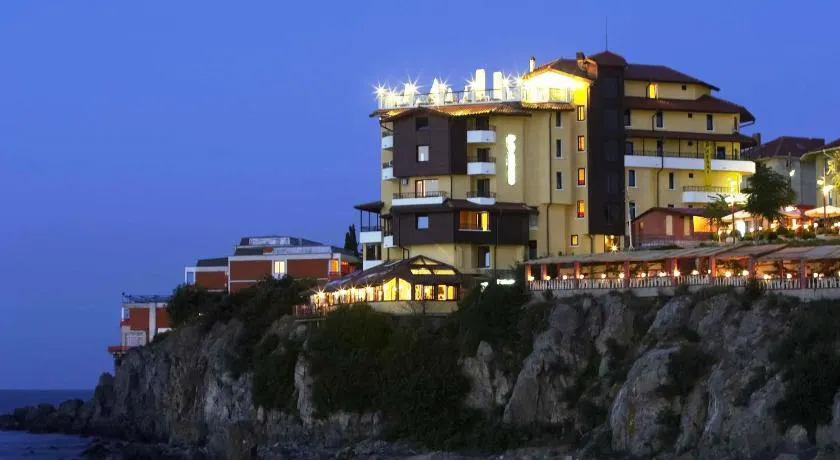 Hotel Parnasse - Image 1