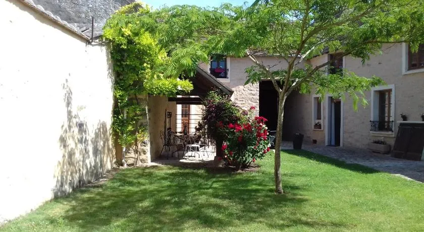 Ilot Bonheur - Image 1