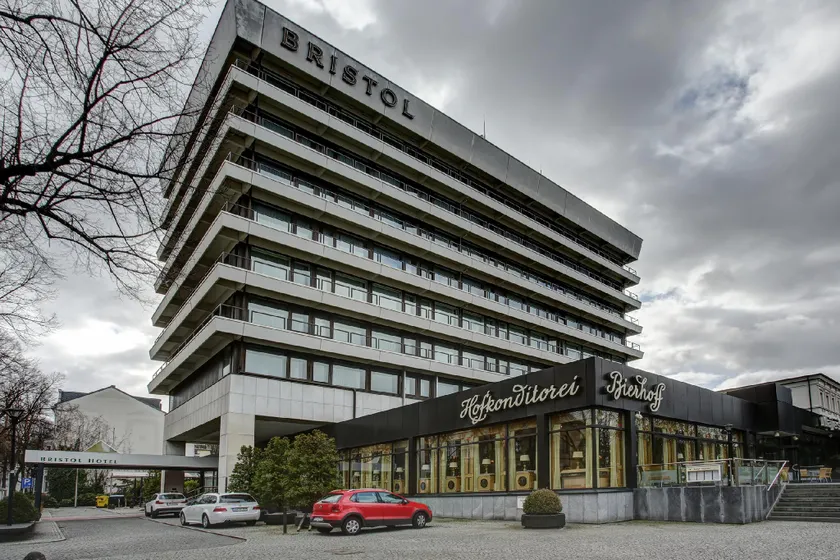 Centro Hotel Bristol - Image 1