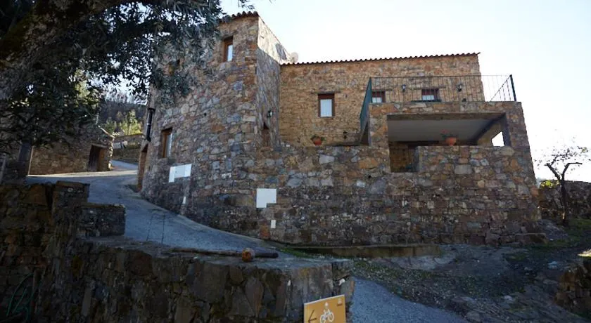 Casa Nascente - Água Formosa _ Vila de Rei - Image 1