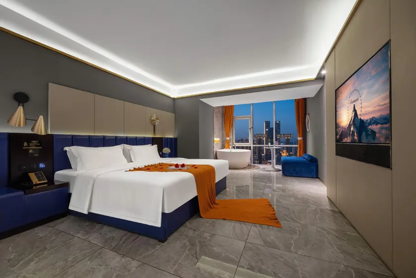 Jiayi Hotel (Monument to the people's Liberation Pedestrian Street, Chongqing) - Image 1
