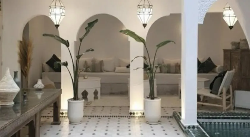 Riad de charme privatisé au cœur de la médina - Image 1