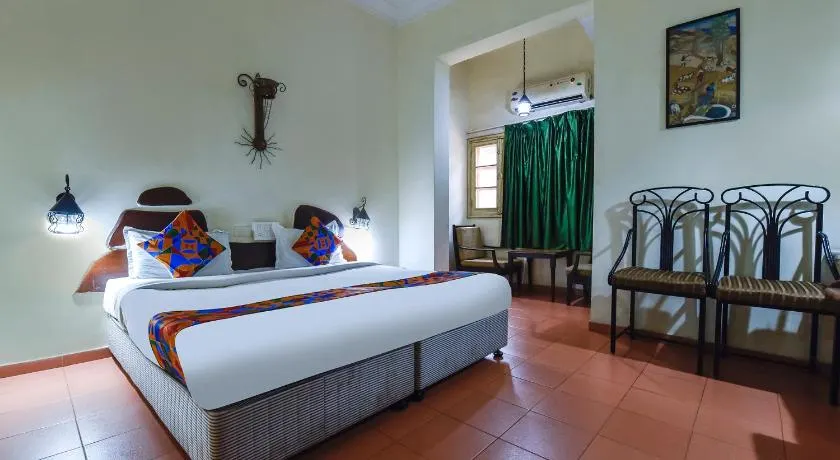 FabHotel Maharaja - Nr Vasco Da Gama Railway Station - Image 1