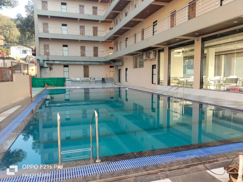 Saisha Palace Hotel, Ganpatipule - Image 1