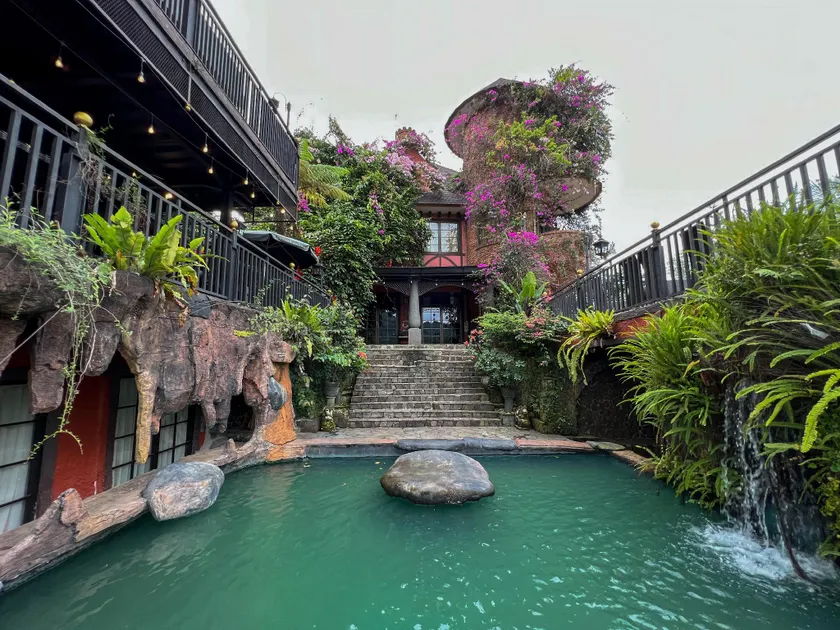 Edensor Hills & Resort - Image 1