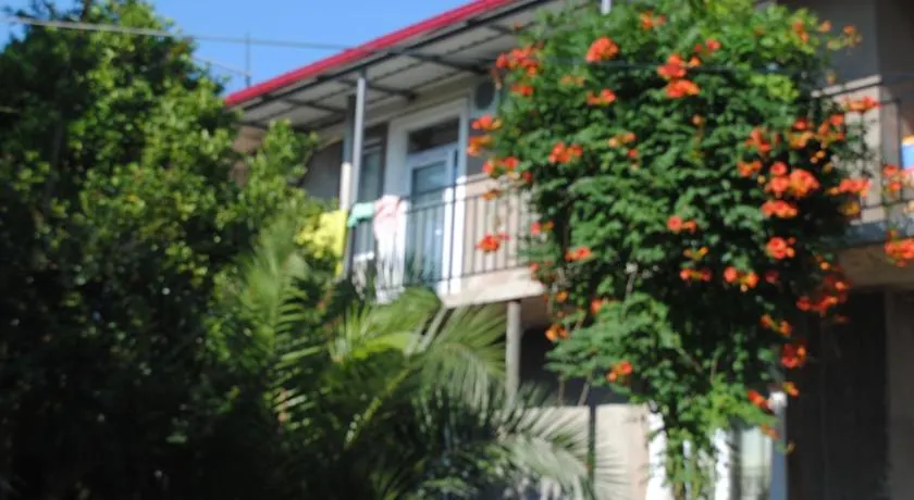 Giga Guest House - Image 1