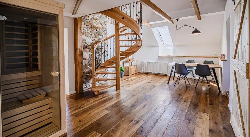 Mountain View Apartment with Sauna - Image 1