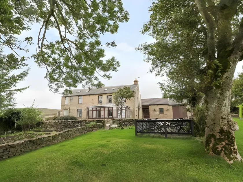 Chester House: Beautiful Cottage & Hot Tub - Image 1