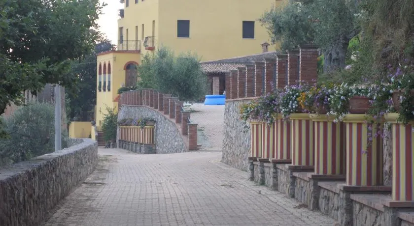 Azienda Agrituristica Le Terre Di San Leonardo - Image 1