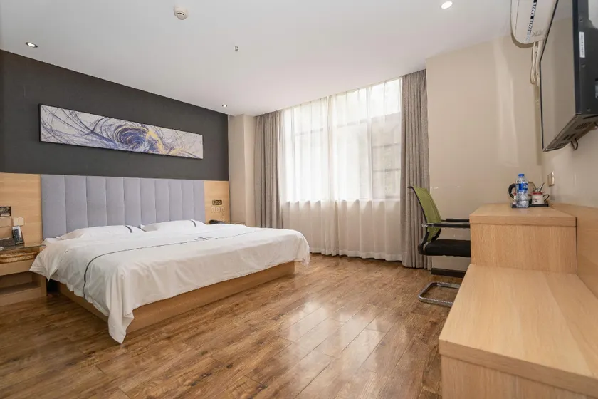 Century Boutique Hotel - Image 1