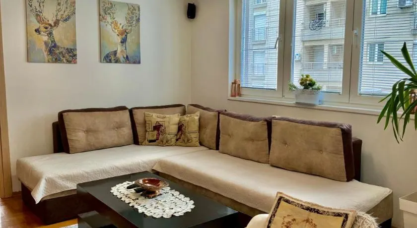 Modern & Cozy - Image 1