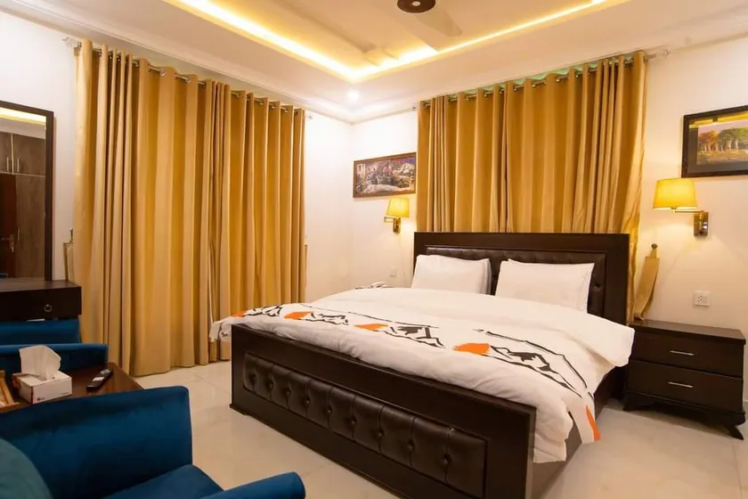 Hotel Tulip Inn Rawalpindi - Image 1