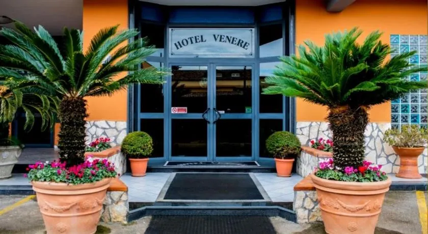Hotel Venere - Image 1