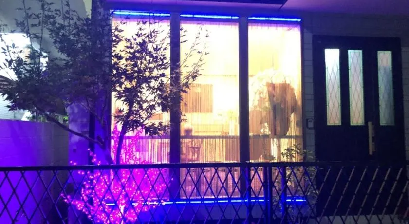 冠京ホテル - Image 1