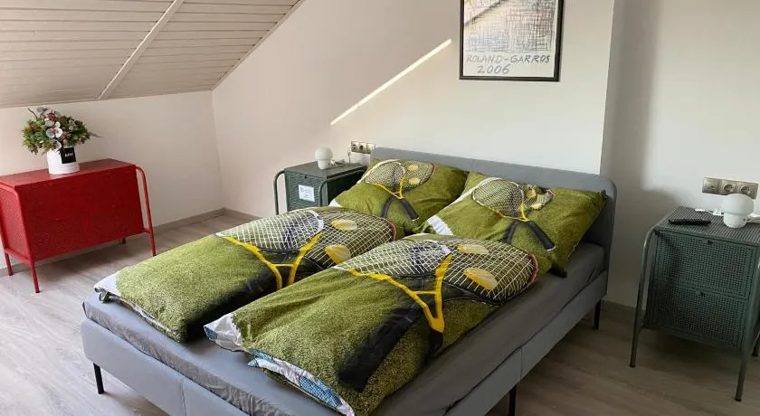 Tenisz Apartman - Image 1