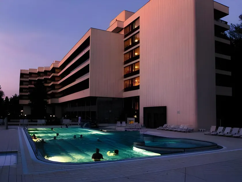 Ensana Esplanade - Image 1