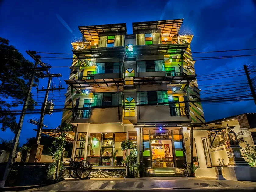 Jingjit Hotel - Image 1