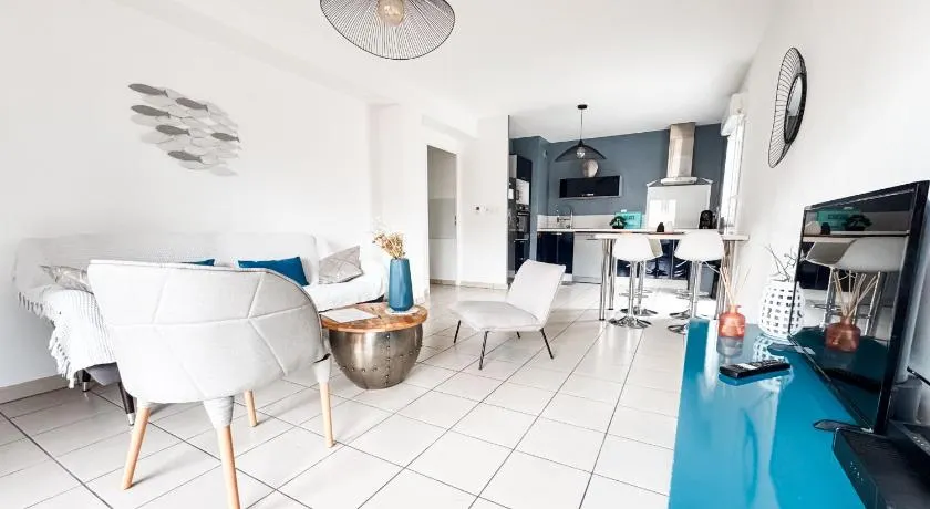 Bel appartement climatisé avec parking - Image 1