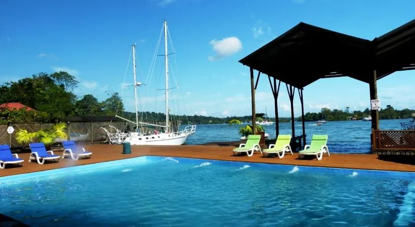 Mar Marine Yacht Club - Image 1