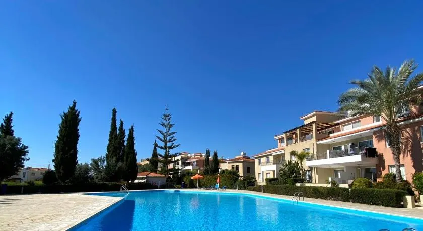STAY Anthea Gardens - Calm Living - Image 1