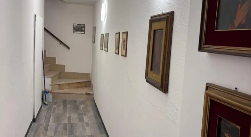 Il borgo - Image 1